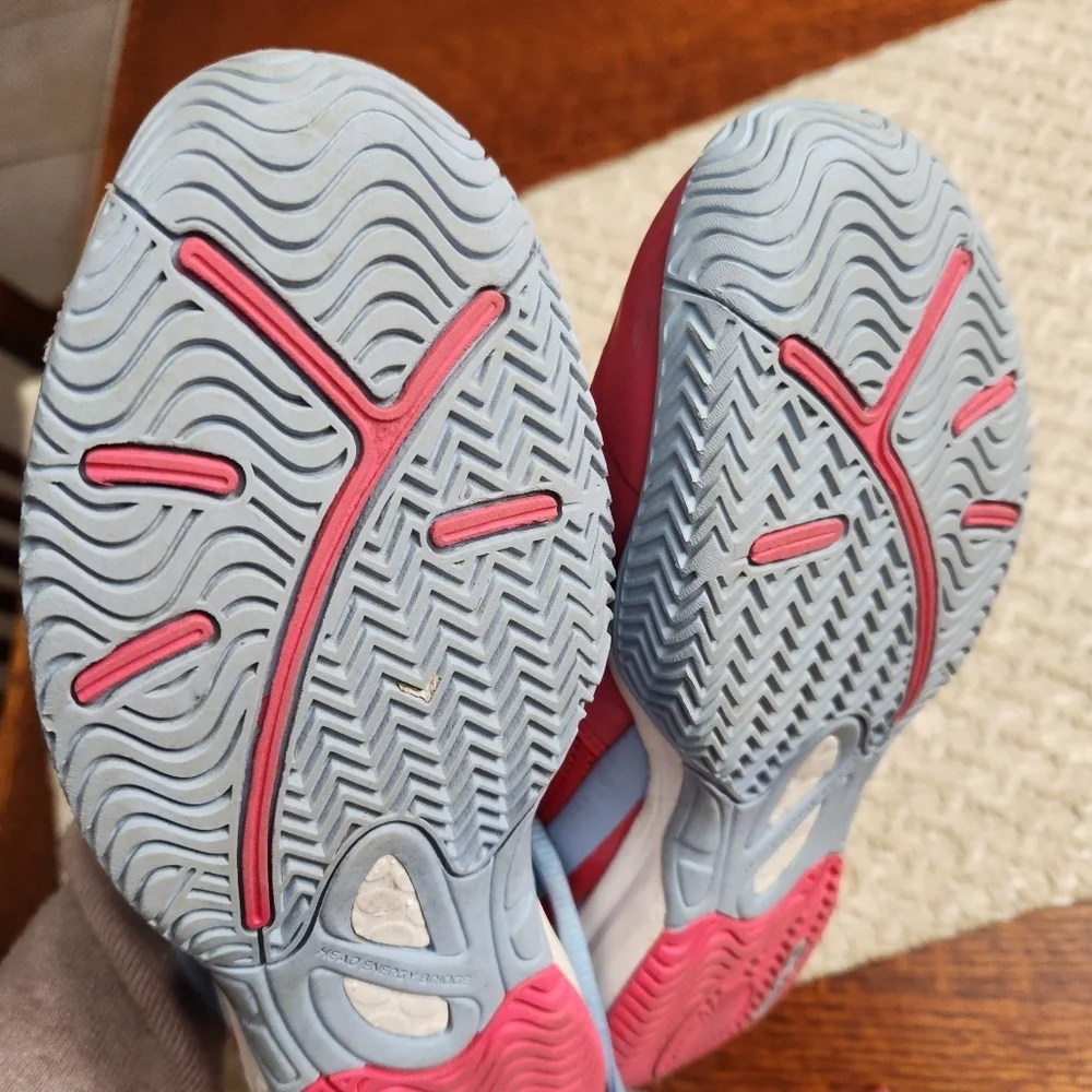 Girls Head tennis sneakers size 5.5
